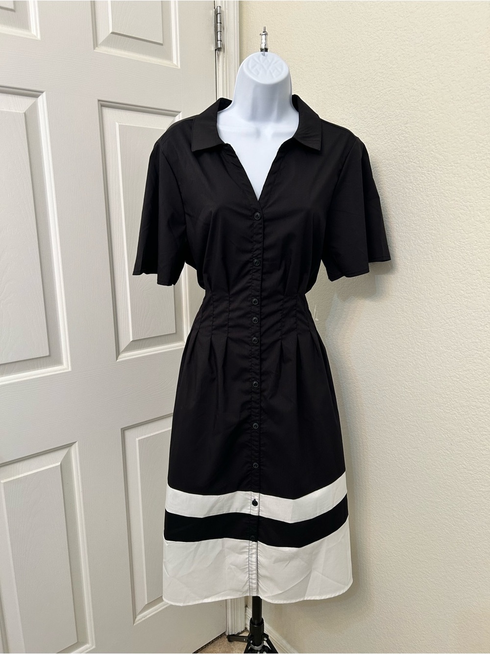 NWT Black and White Button-Front Shirt Dress